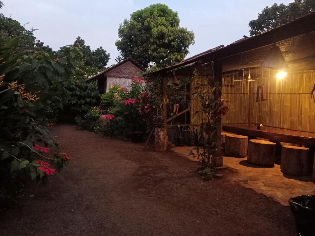 Tribal Village Homestay & Trekking Banlung Экстерьер фото